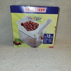 Leifheit Cherrymat Cherry Pitter remover Fruit Stoner Made in Germany